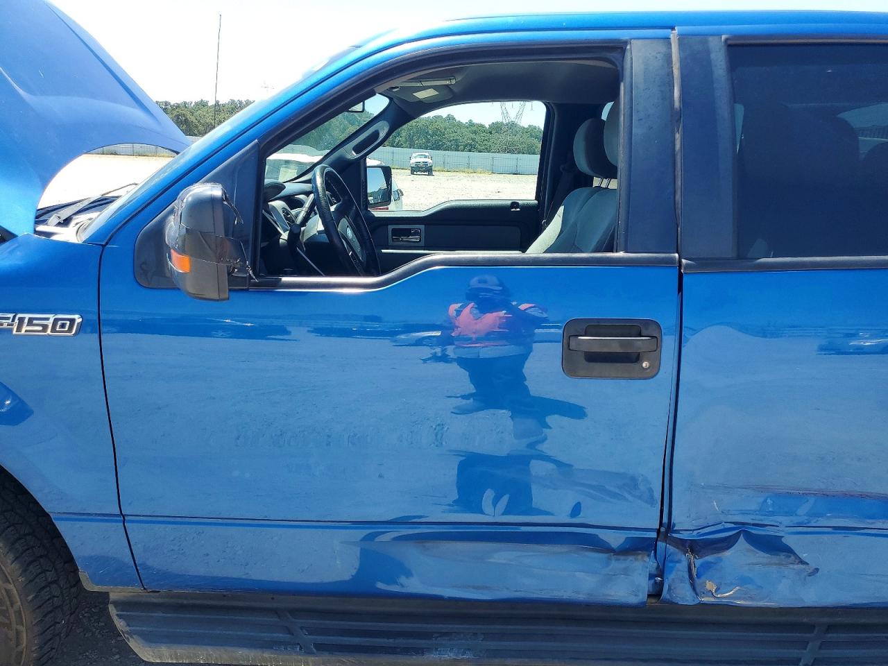 2011 FORD F150