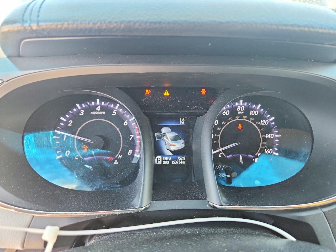 2016 TOYOTA AVALON