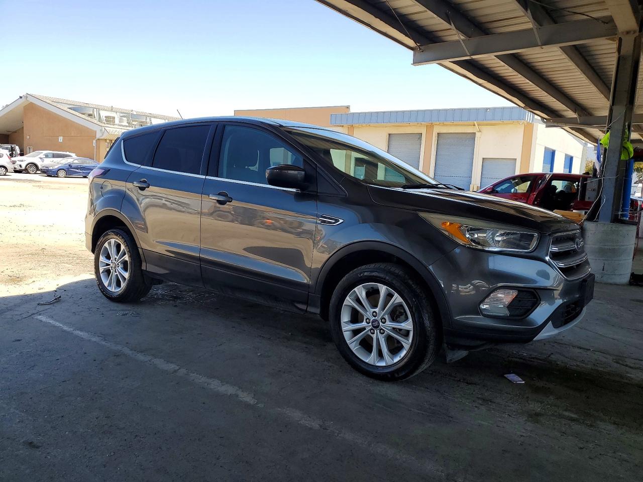 2017 FORD ESCAPE