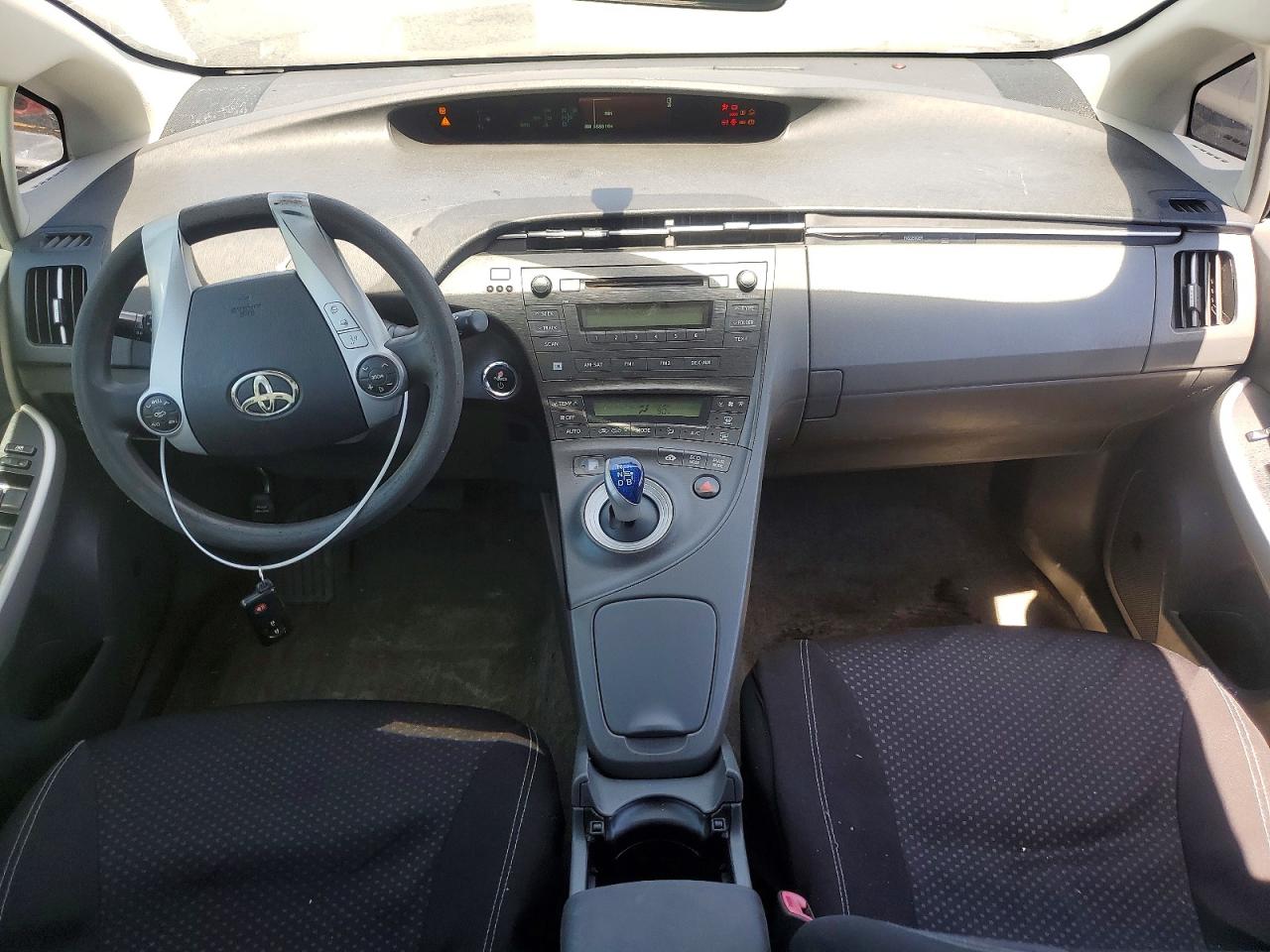 2010 TOYOTA PRIUS