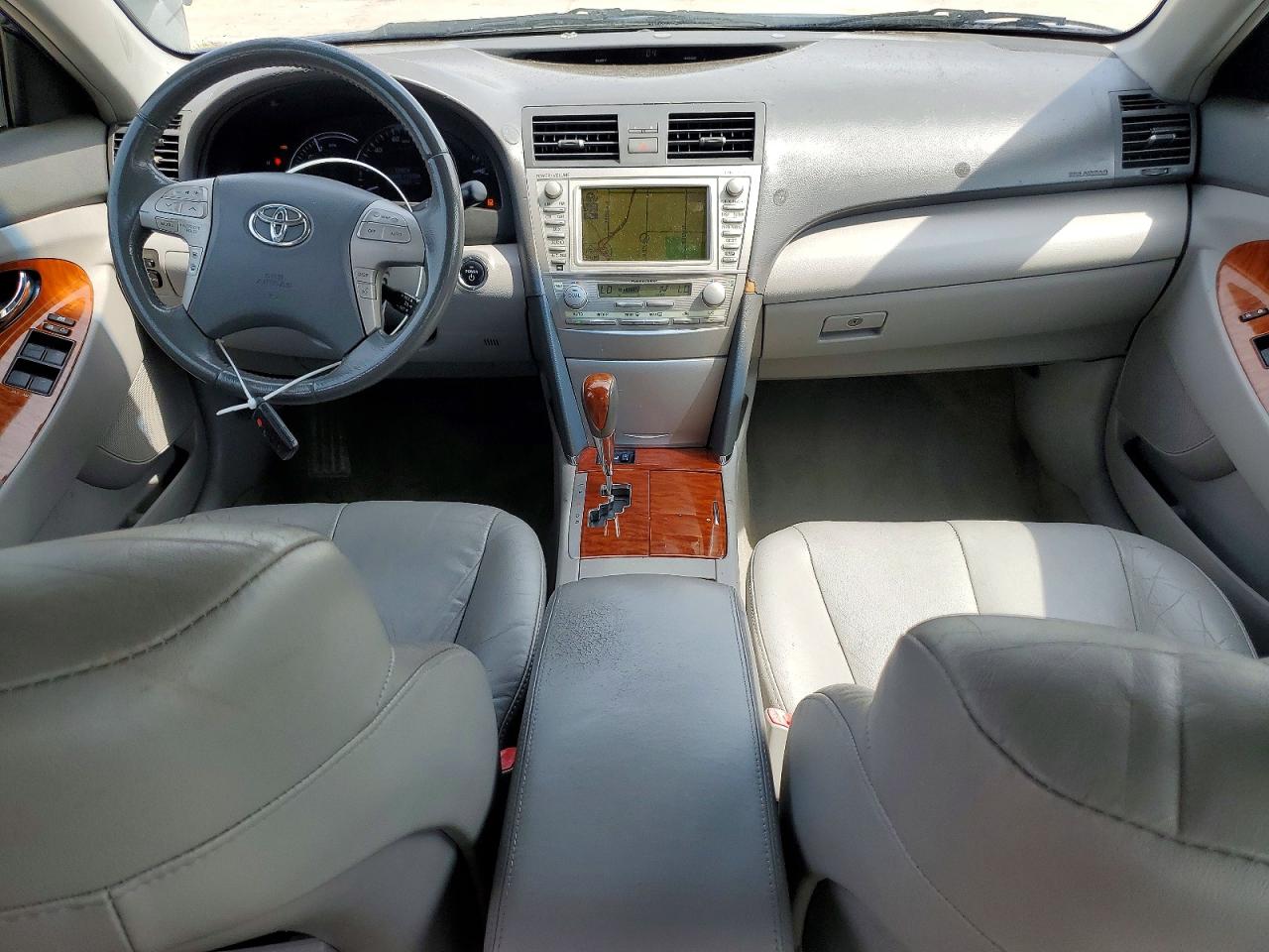 2010 TOYOTA CAMRY