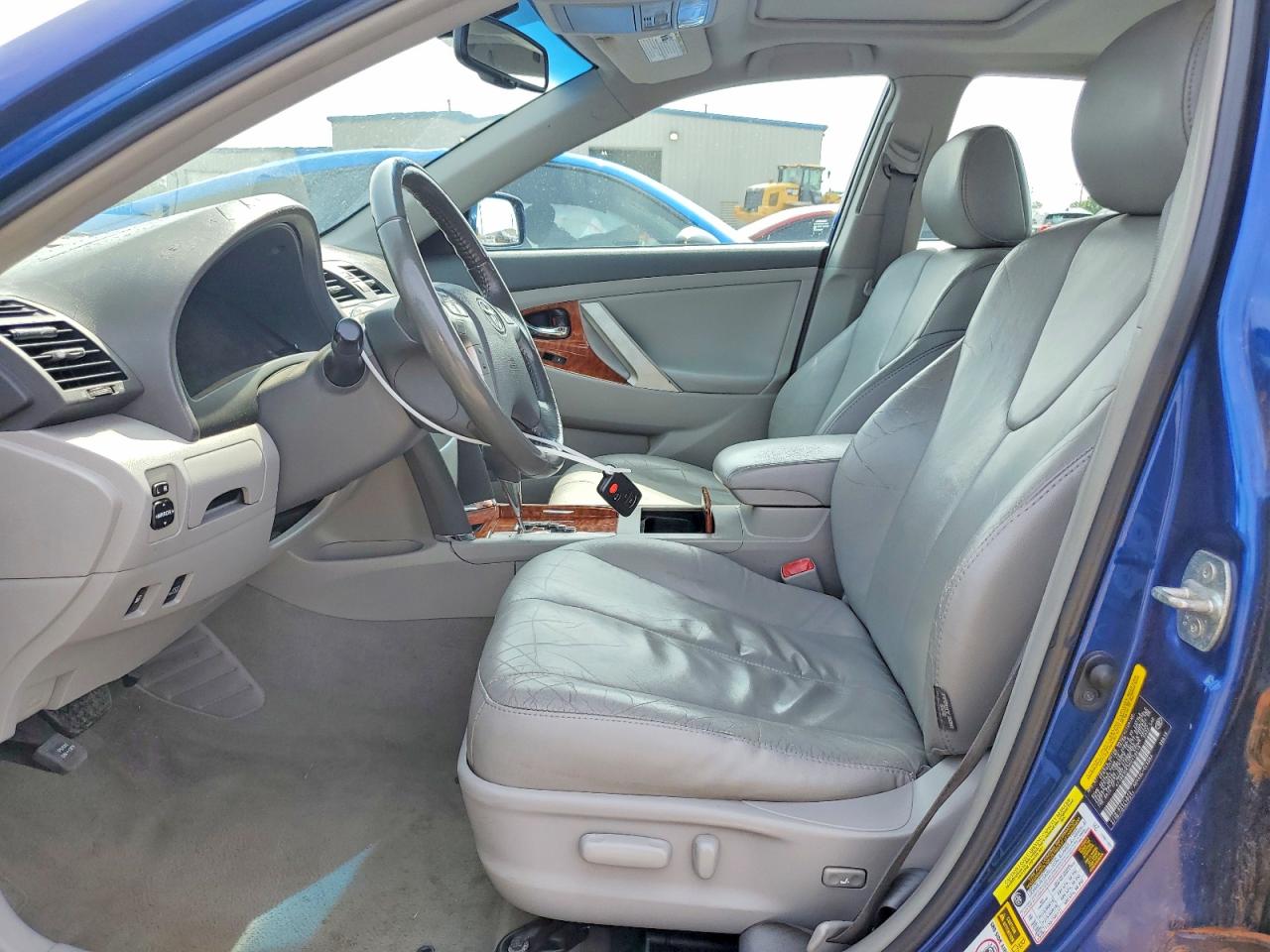 2010 TOYOTA CAMRY