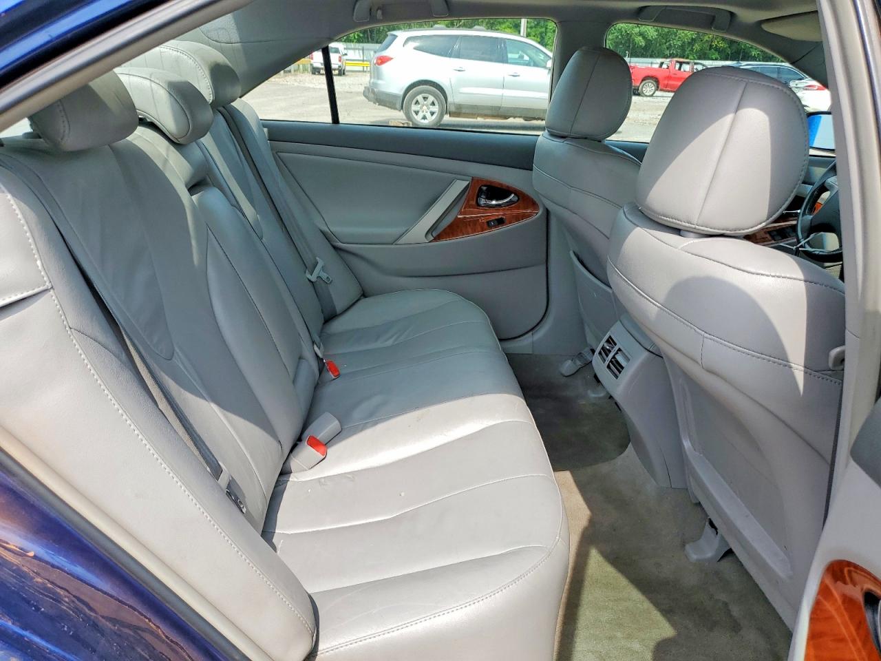 2010 TOYOTA CAMRY
