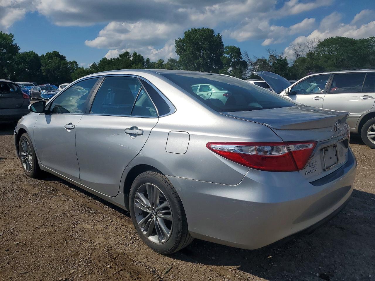 2015 TOYOTA CAMRY