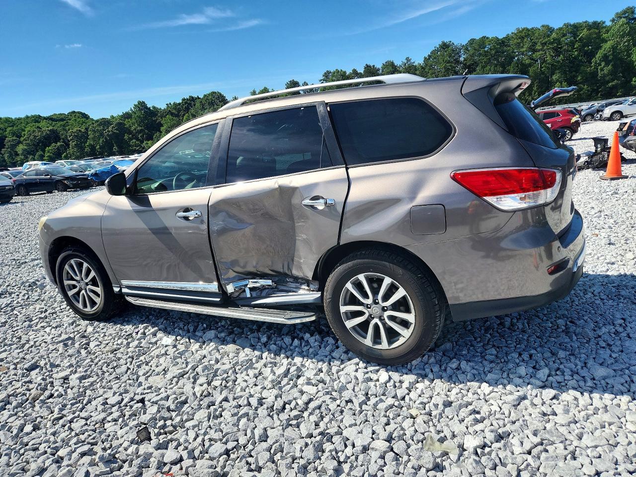 2013 NISSAN PATHFINDER