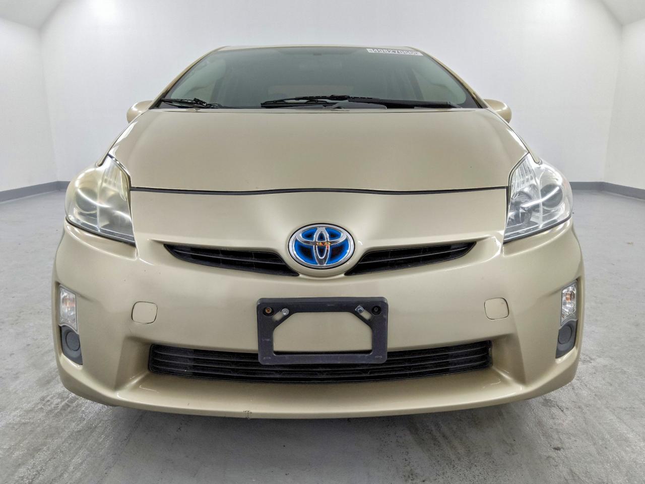 2011 TOYOTA PRIUS