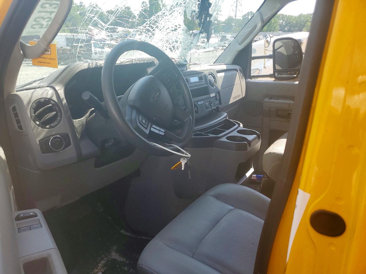 2024 FORD ECONOLINE