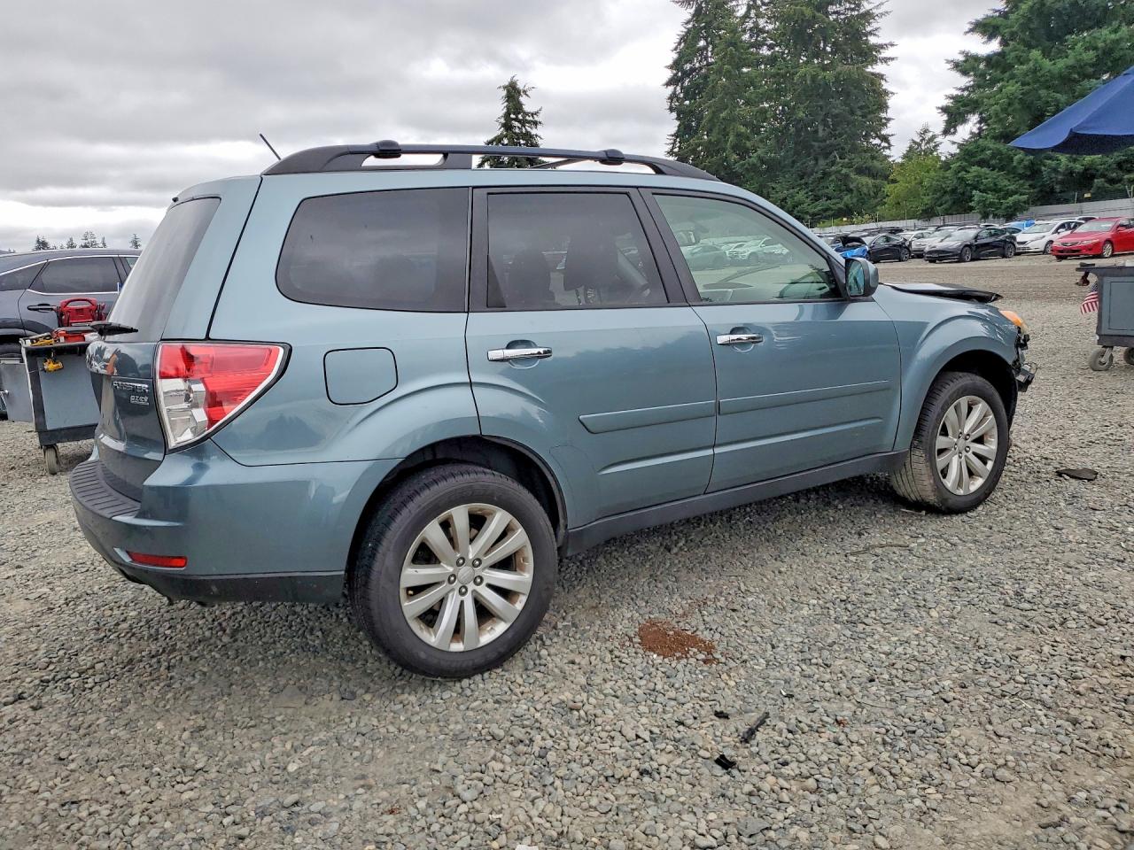 2013 SUBARU FORESTER