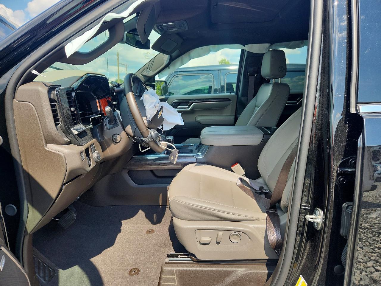2024 CHEVROLET SILVERADO