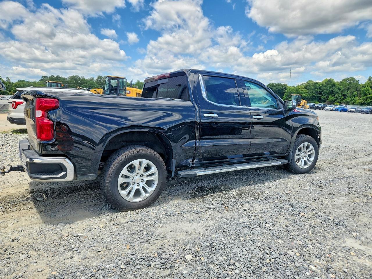 2024 CHEVROLET SILVERADO