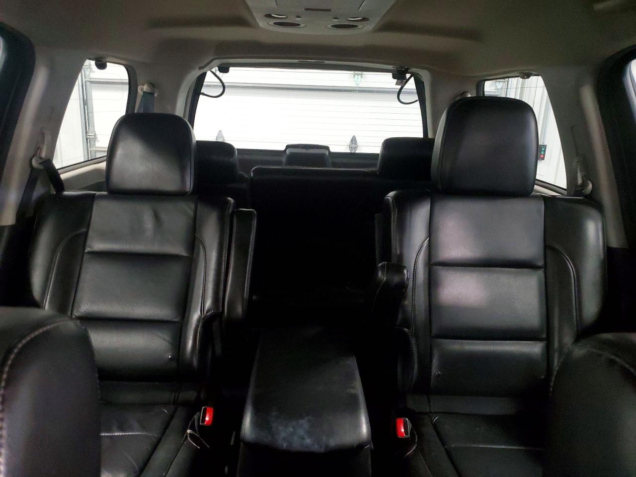2015 NISSAN ARMADA
