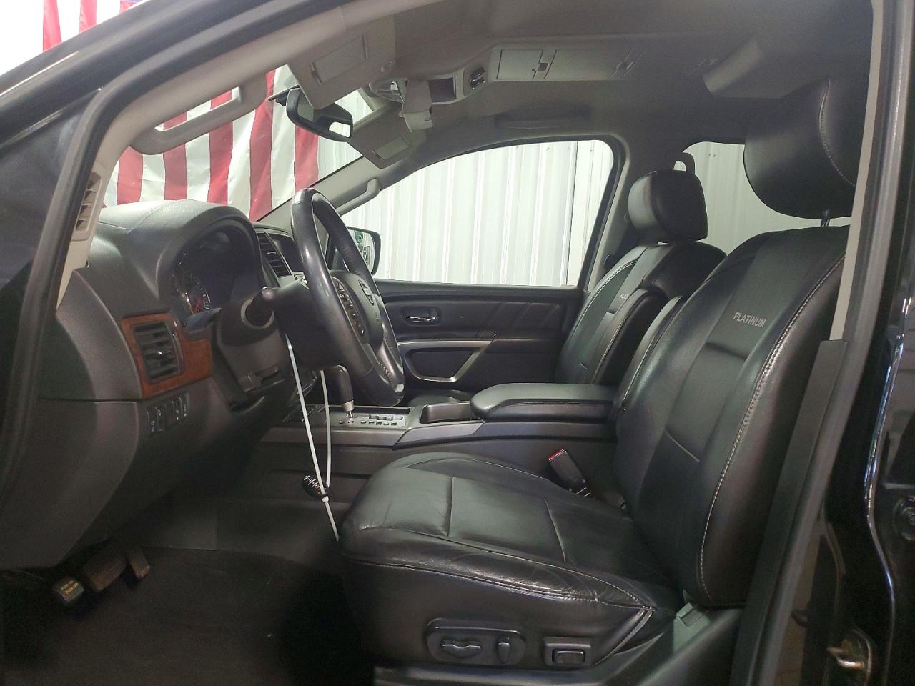 2015 NISSAN ARMADA