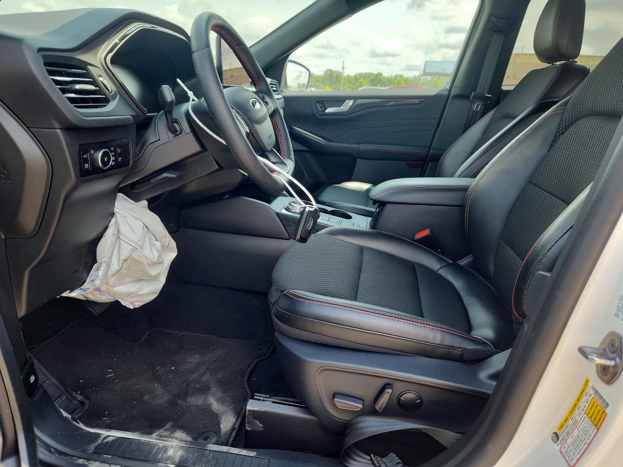 2025 FORD ESCAPE