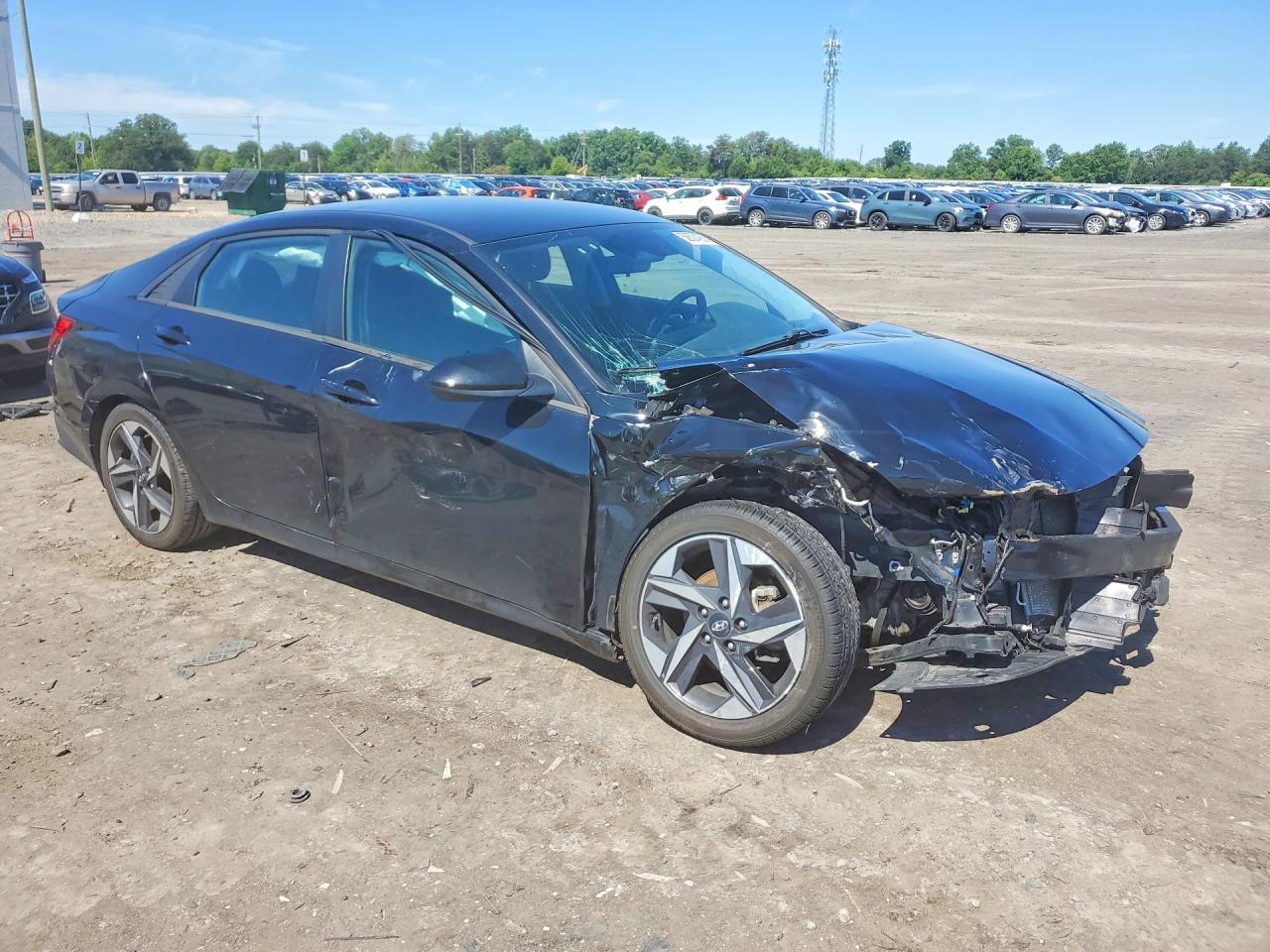 2023 HYUNDAI ELANTRA