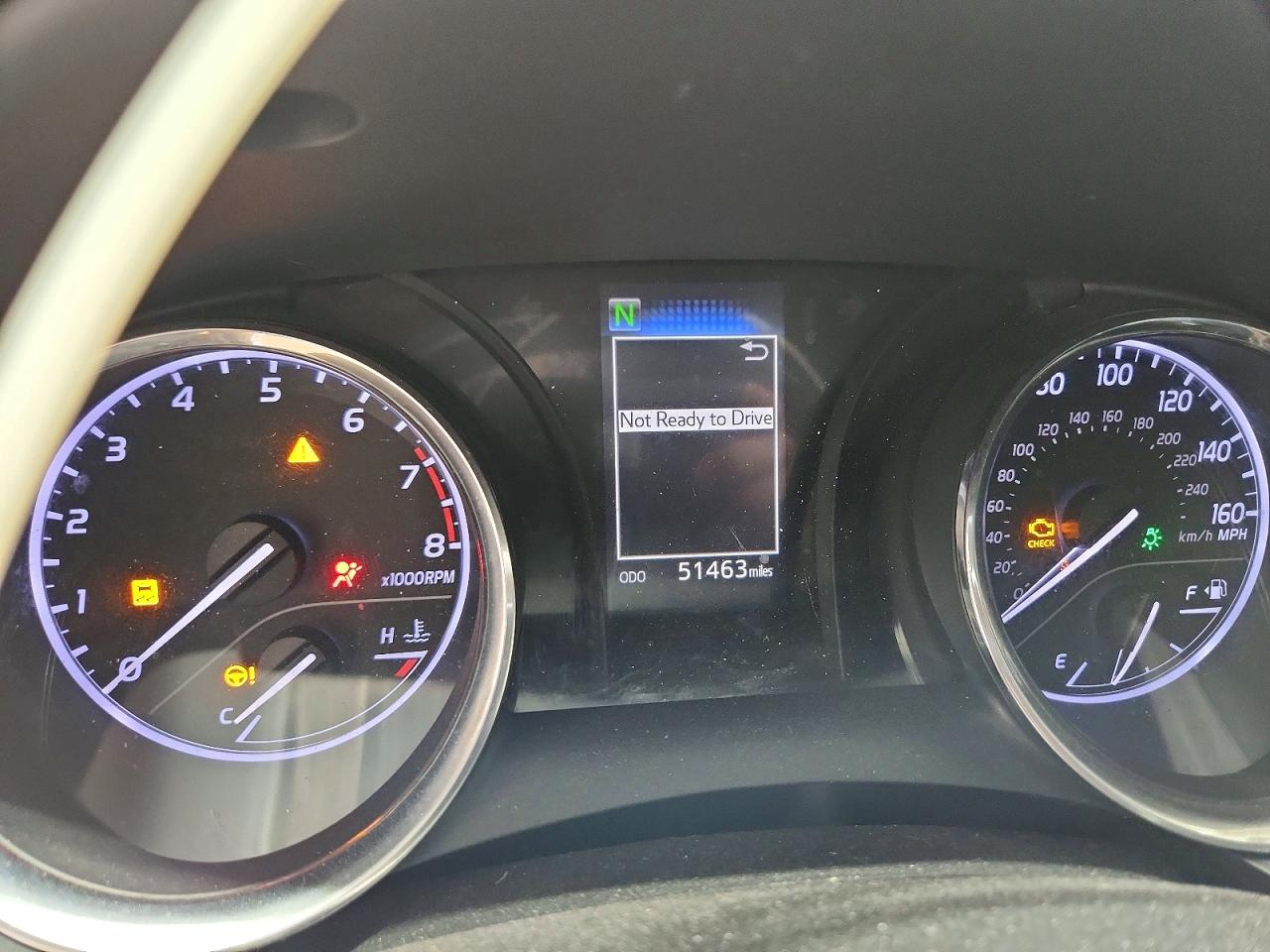 2019 TOYOTA CAMRY