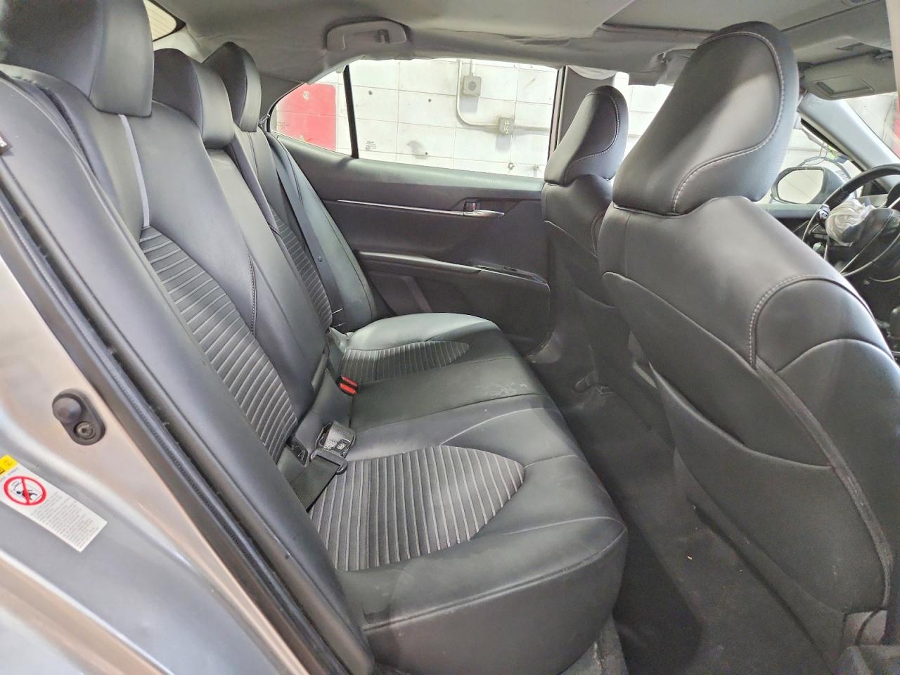 2019 TOYOTA CAMRY
