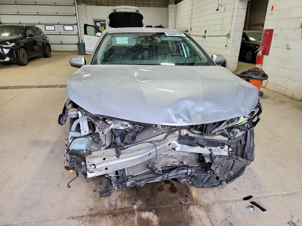 2019 TOYOTA CAMRY