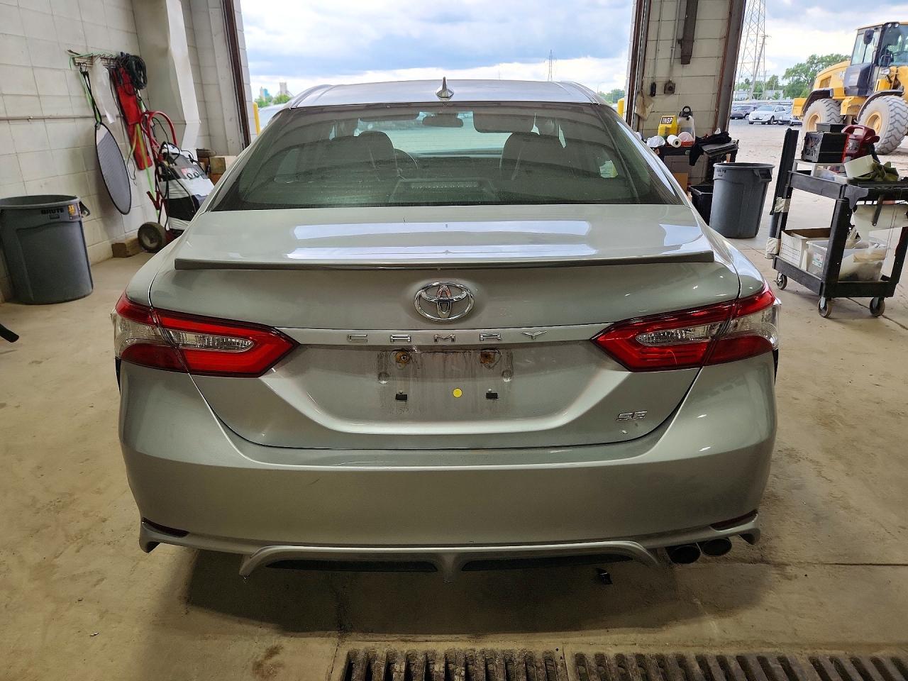 2019 TOYOTA CAMRY