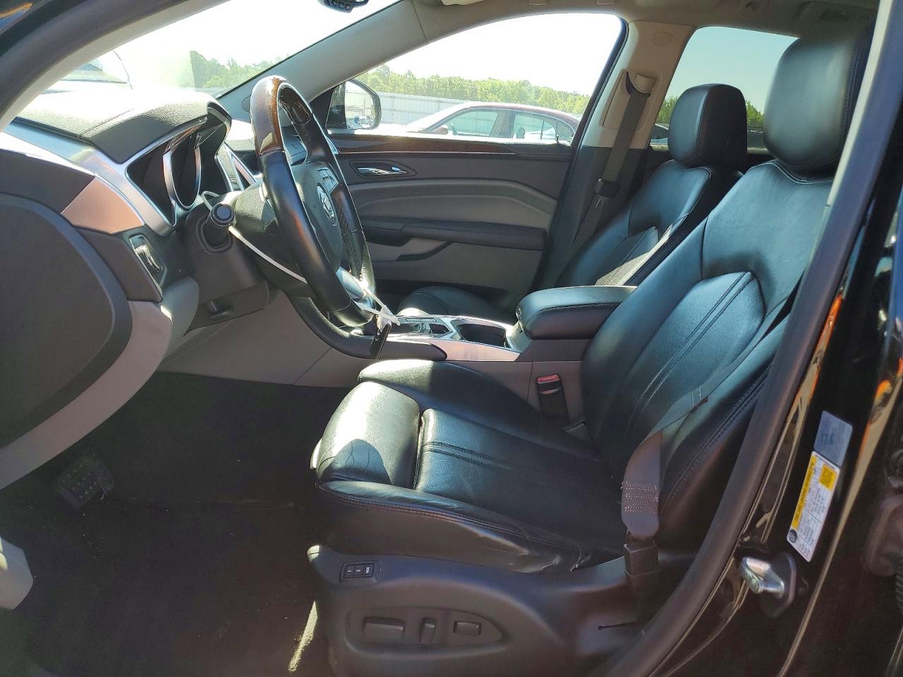 2011 CADILLAC SRX