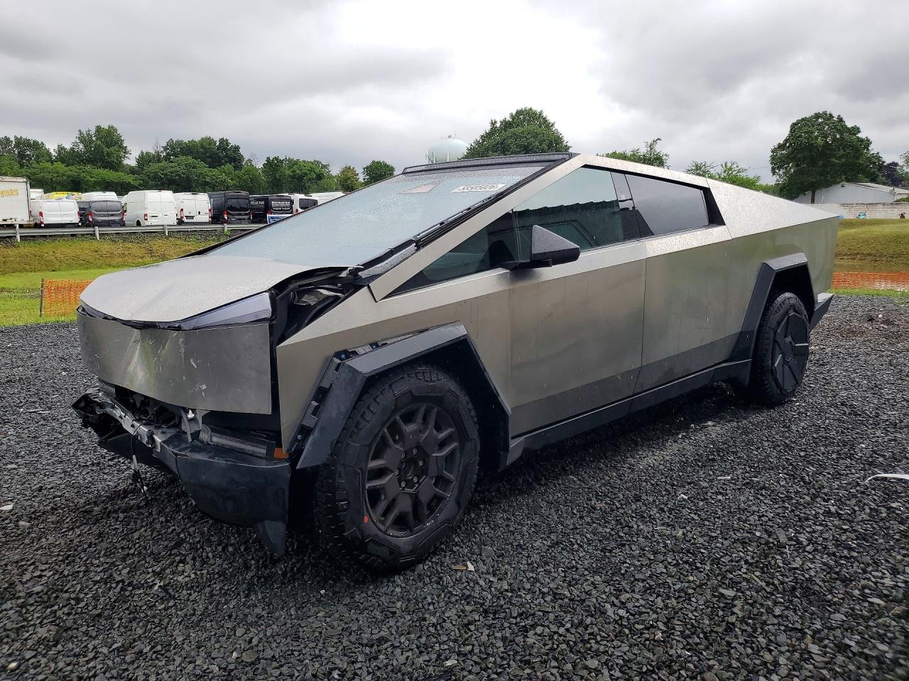 2024 TESLA CYBERTRUCK