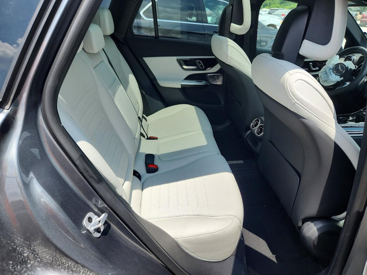 2023 MERCEDES-BENZ GLC-CLASS
