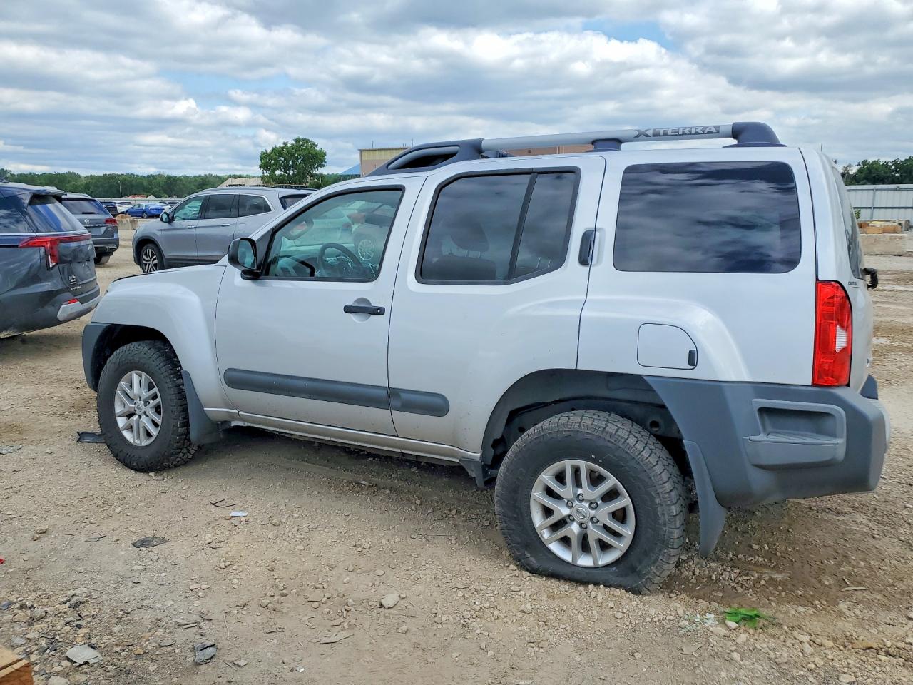 2014 NISSAN XTERRA