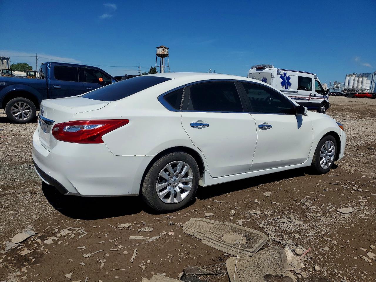 2016 NISSAN ALTIMA