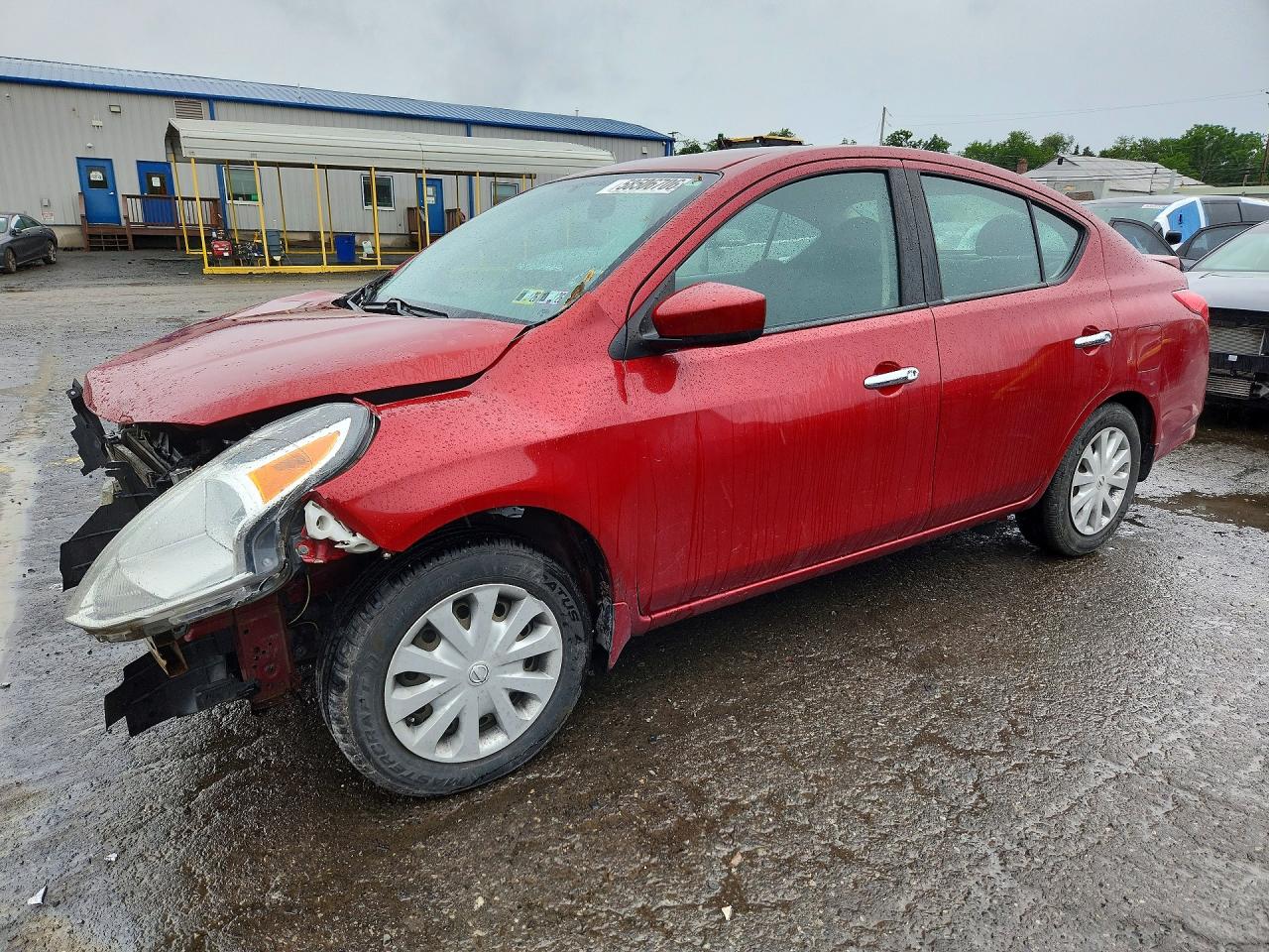 2015 NISSAN VERSA