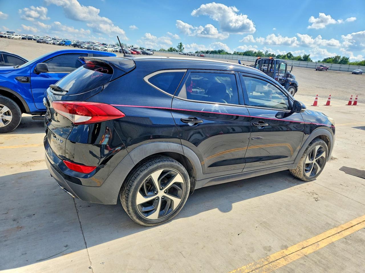 2016 HYUNDAI TUCSON