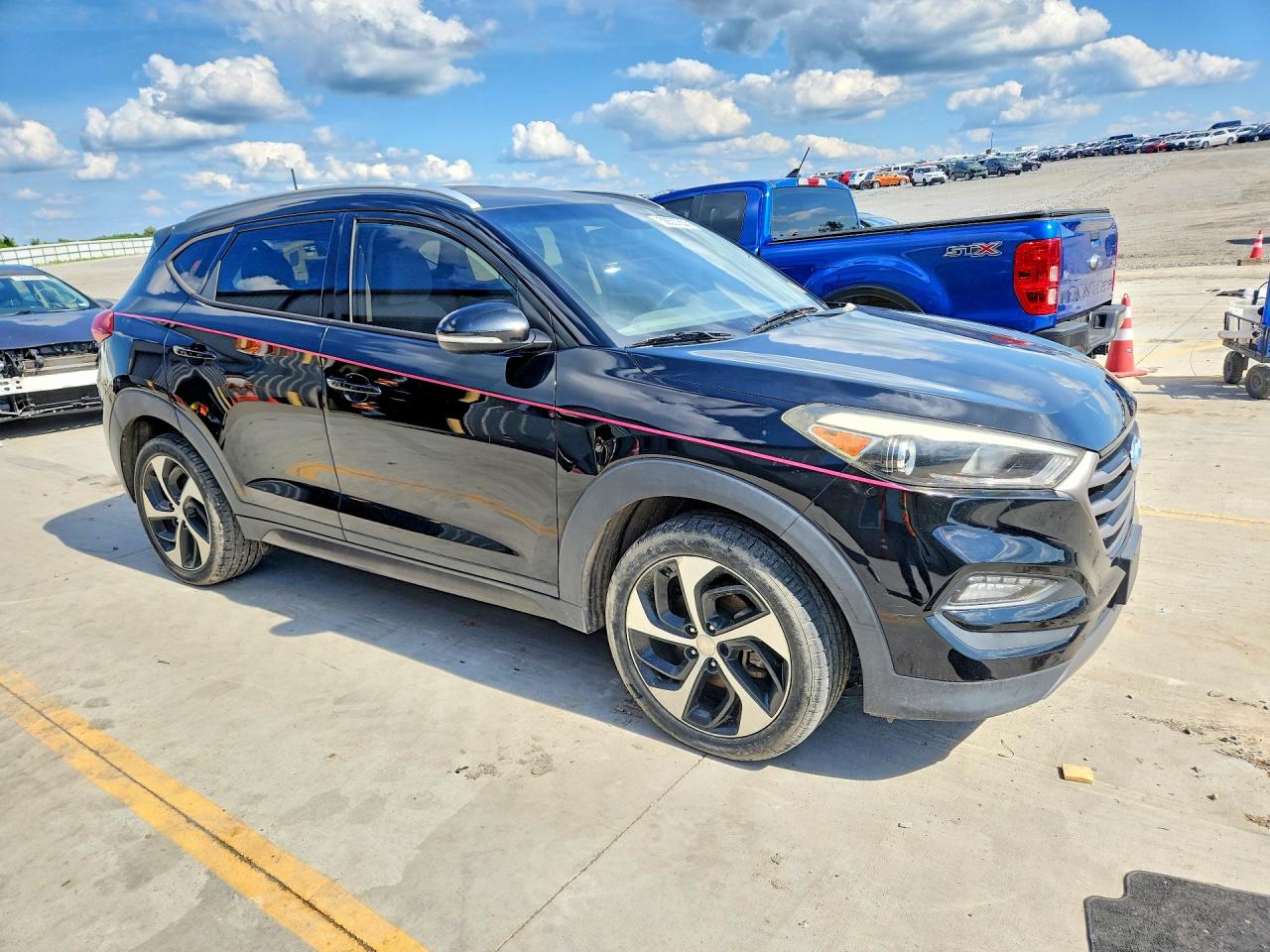 2016 HYUNDAI TUCSON
