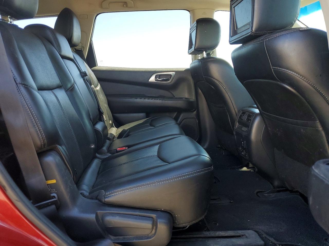 2014 NISSAN PATHFINDER