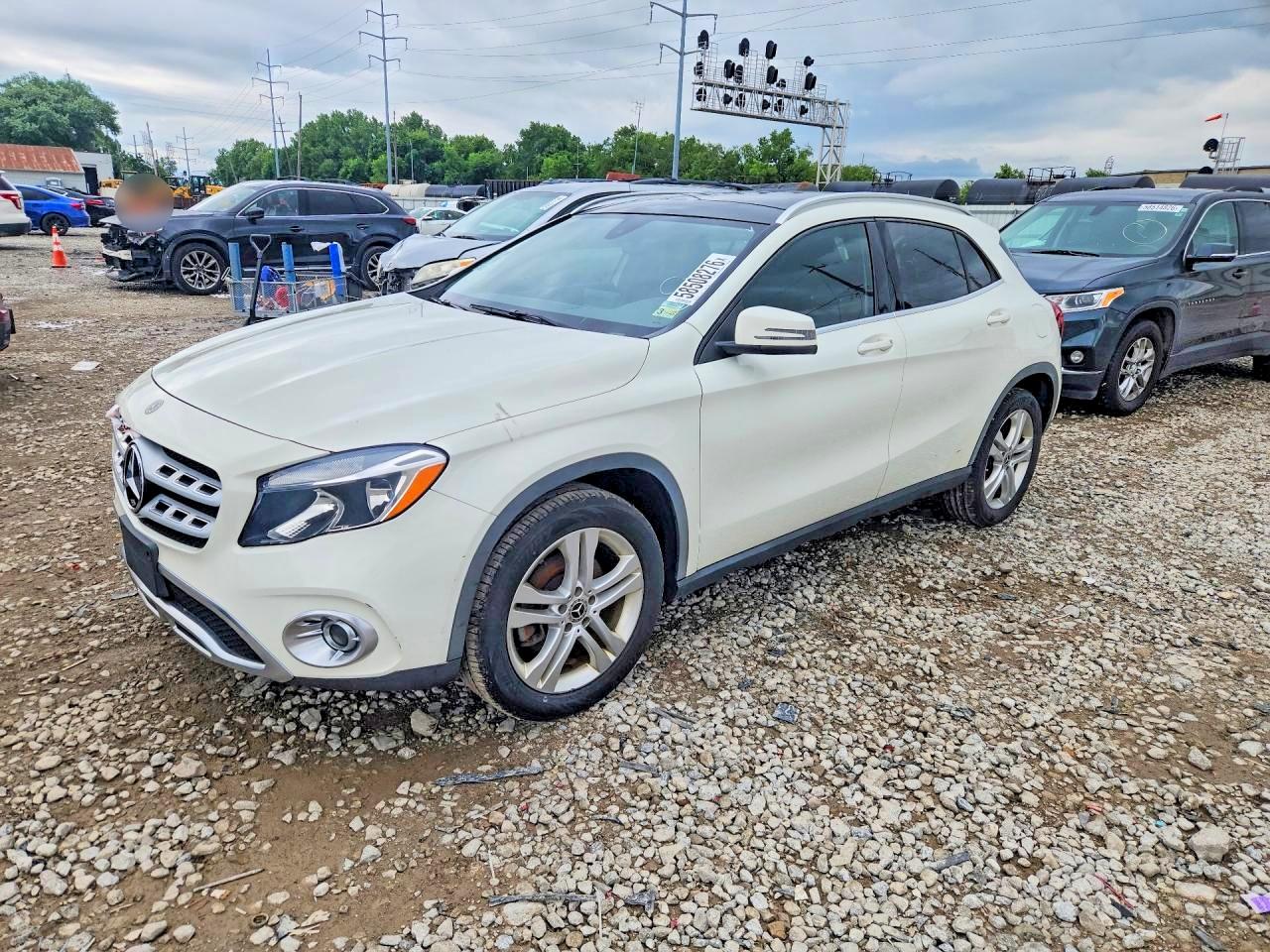 2018 MERCEDES-BENZ GLA-CLASS