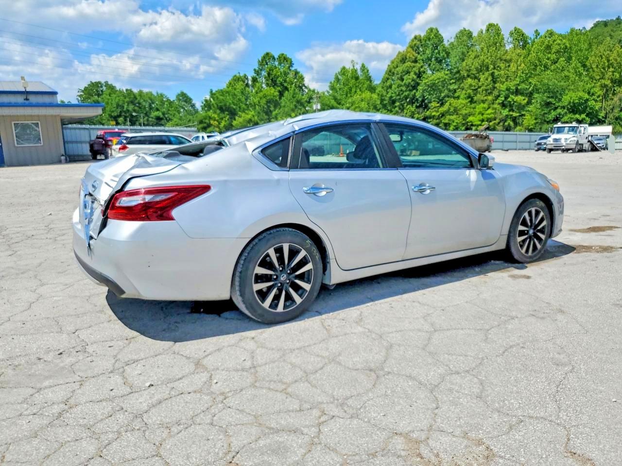 2018 NISSAN ALTIMA