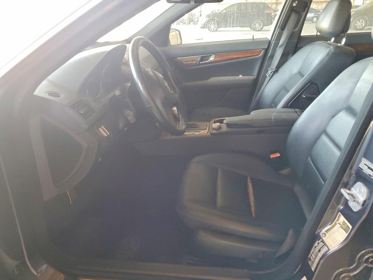 2010 MERCEDES-BENZ C-CLASS