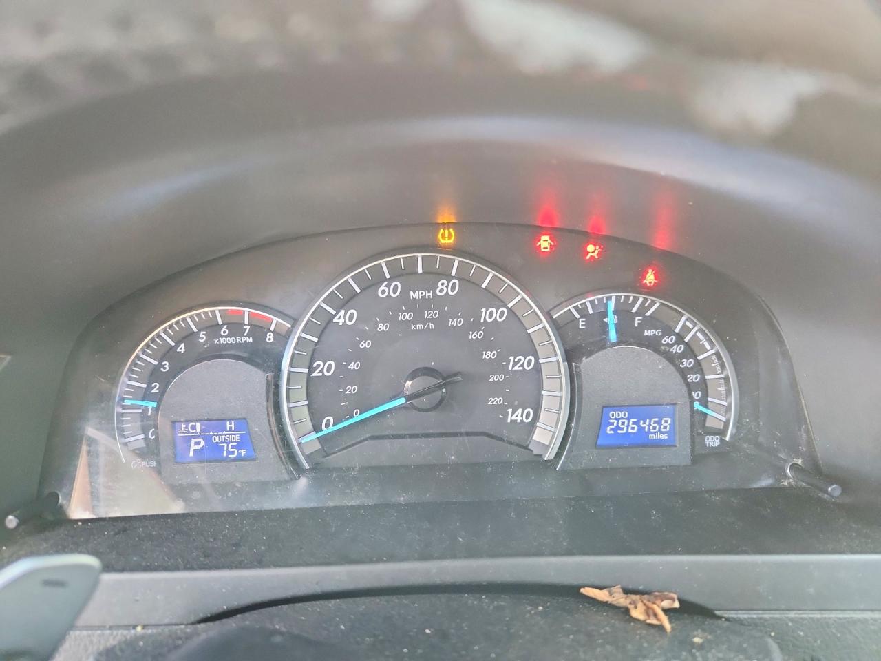 2012 TOYOTA CAMRY