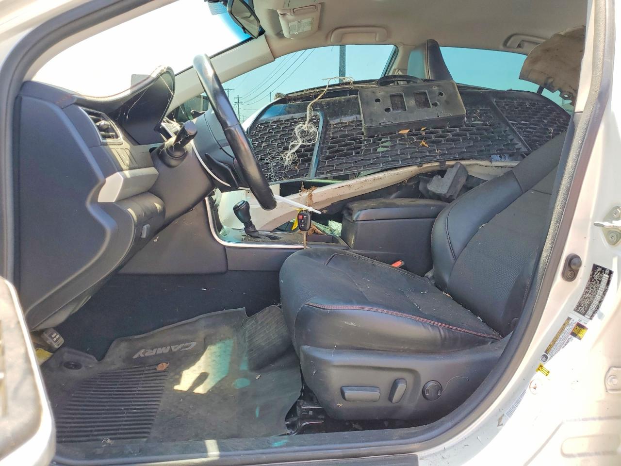 2017 TOYOTA CAMRY