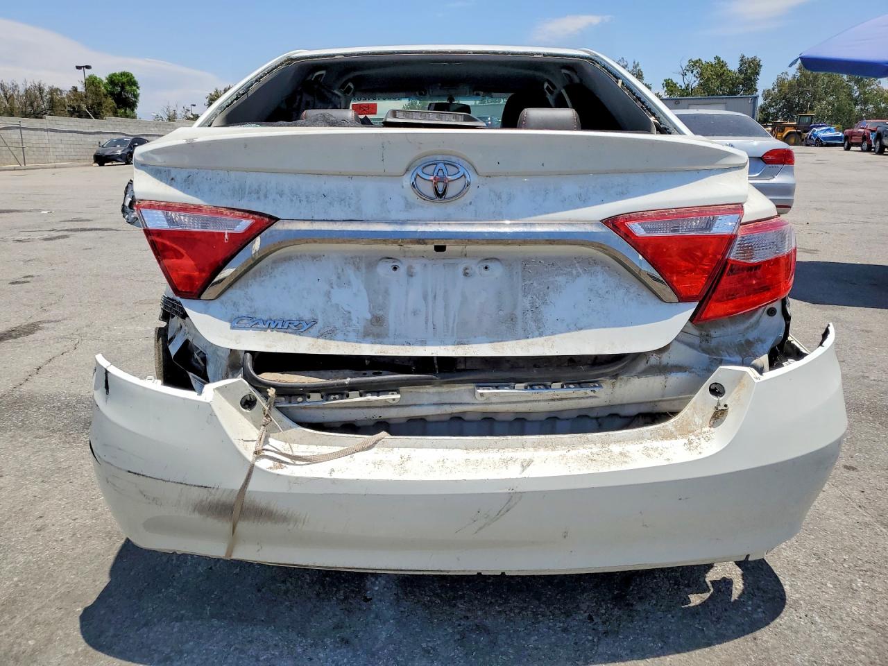 2017 TOYOTA CAMRY