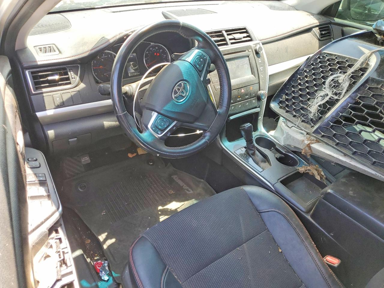 2017 TOYOTA CAMRY