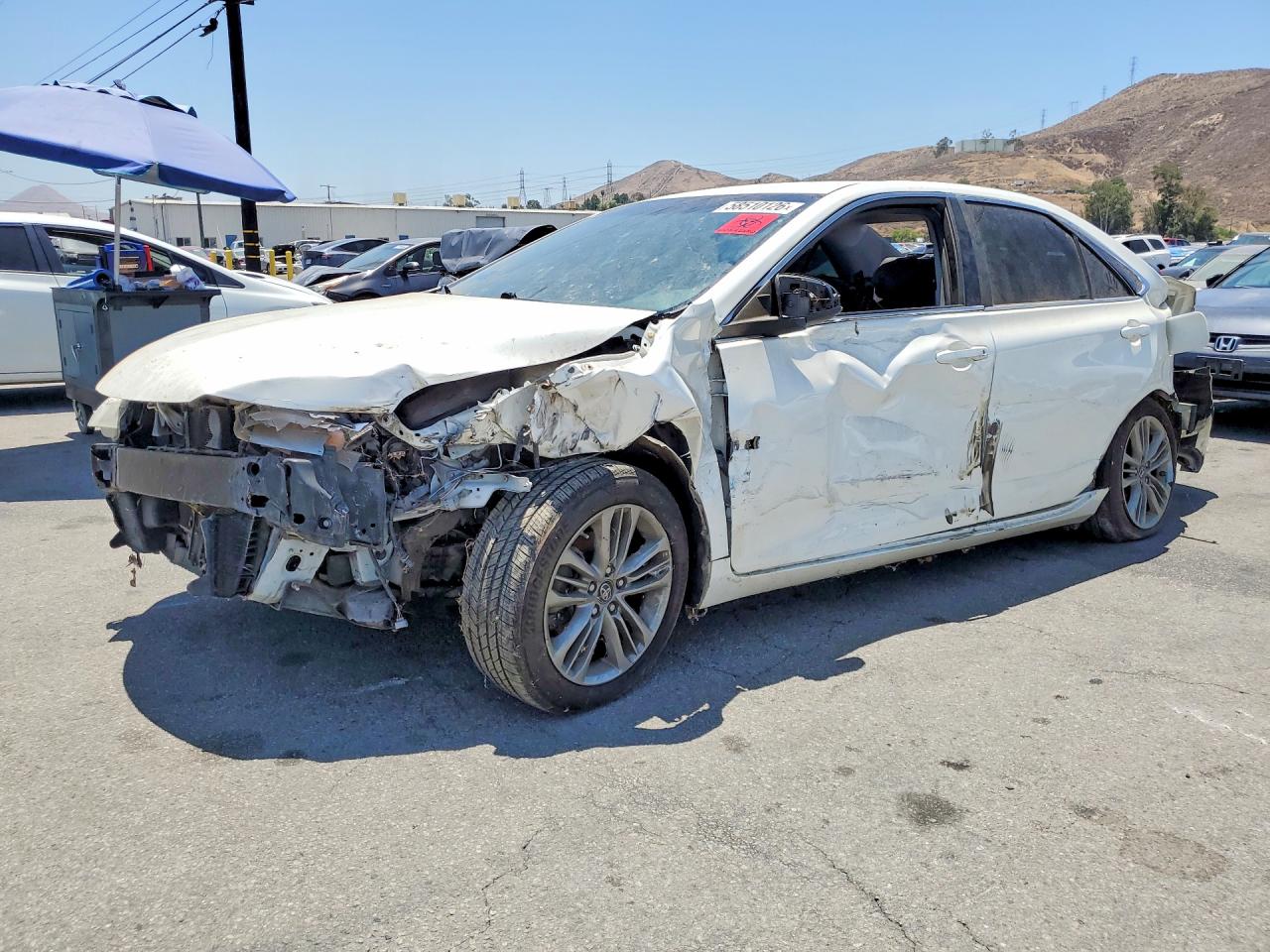 2017 TOYOTA CAMRY