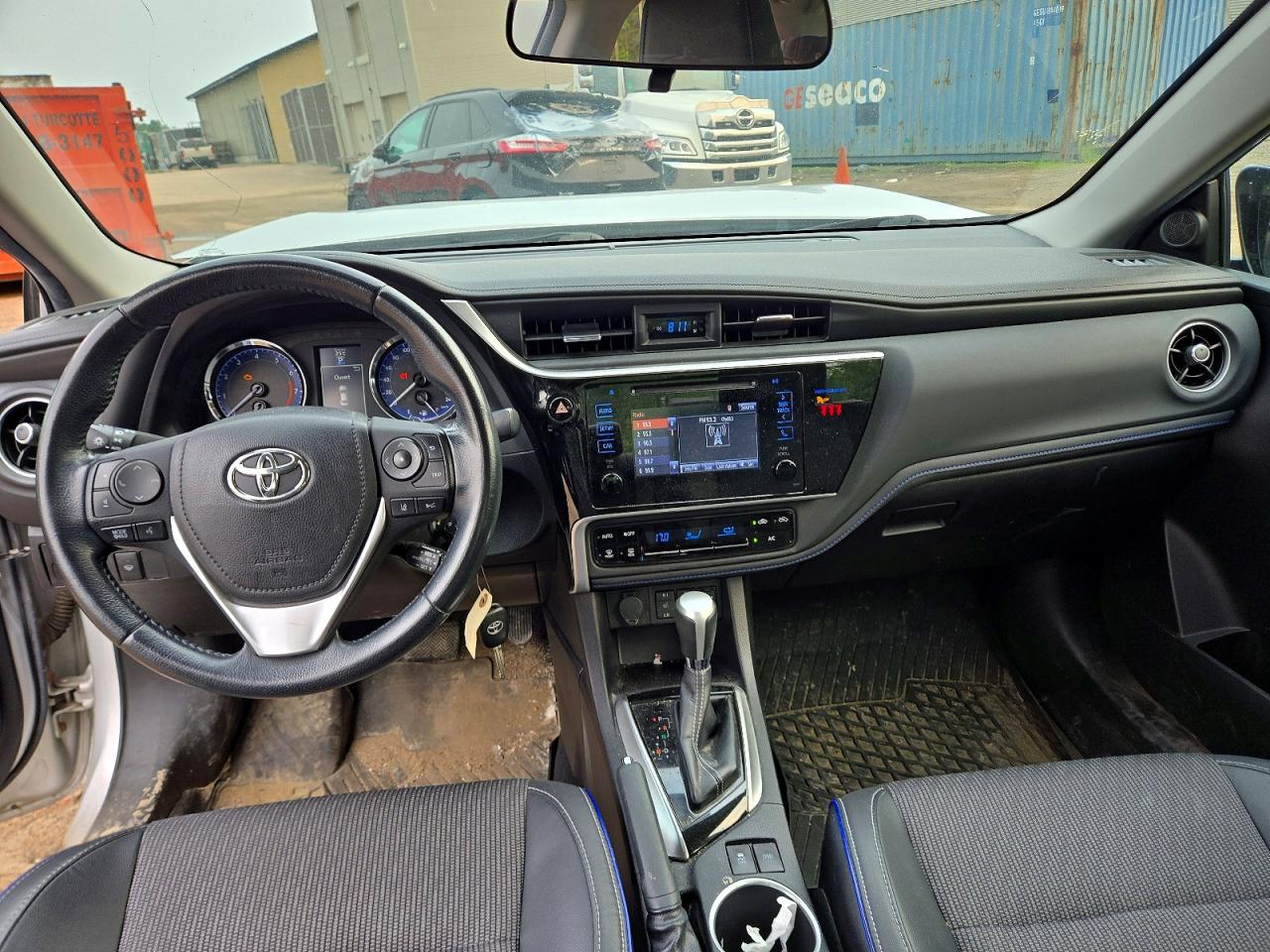 2019 TOYOTA COROLLA
