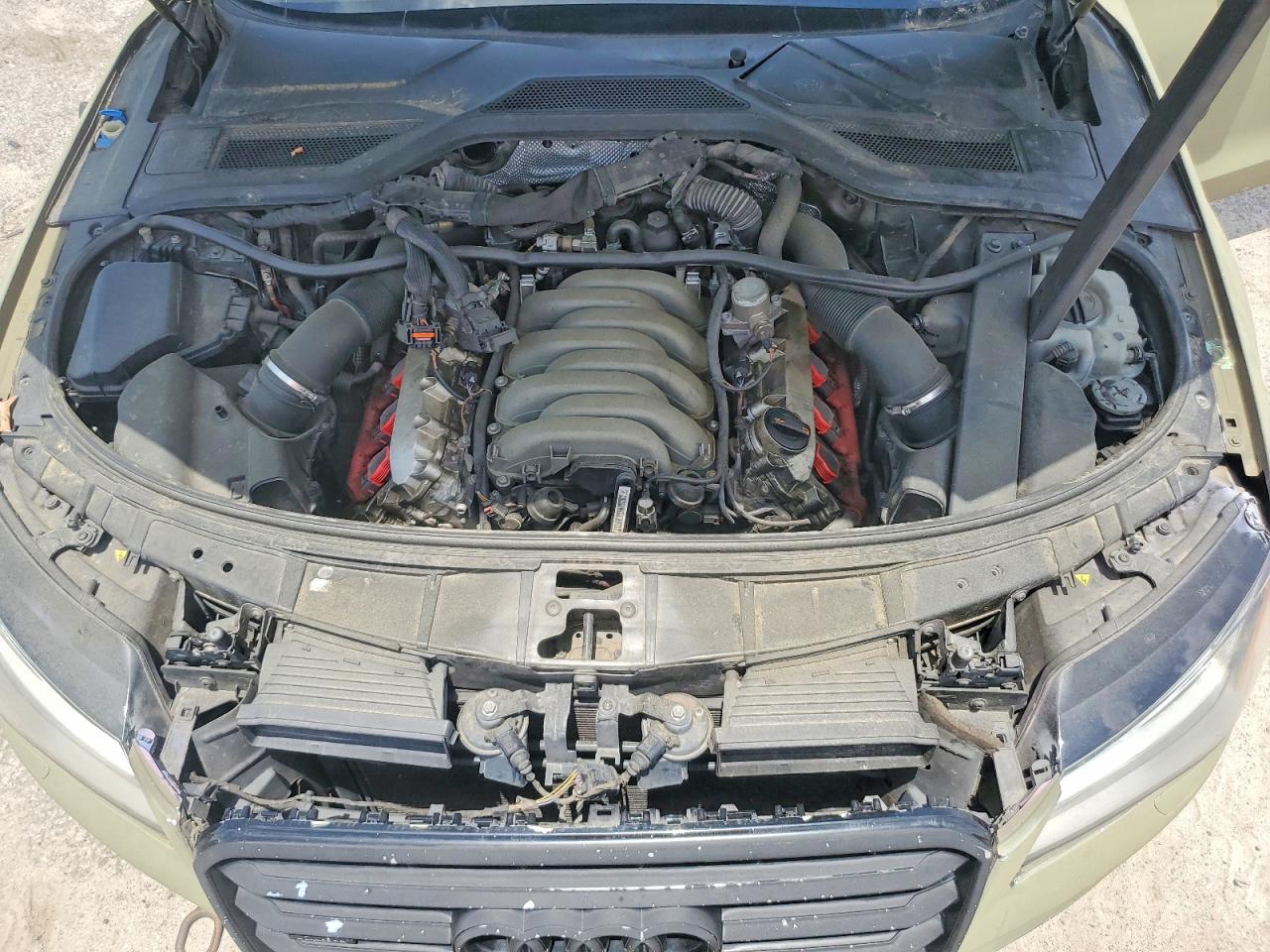 2011 AUDI A8