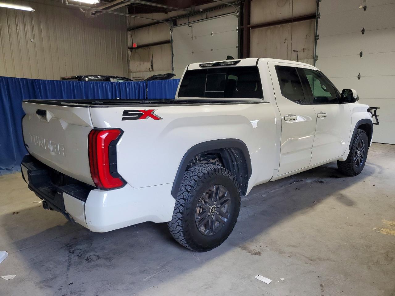 2023 TOYOTA TUNDRA