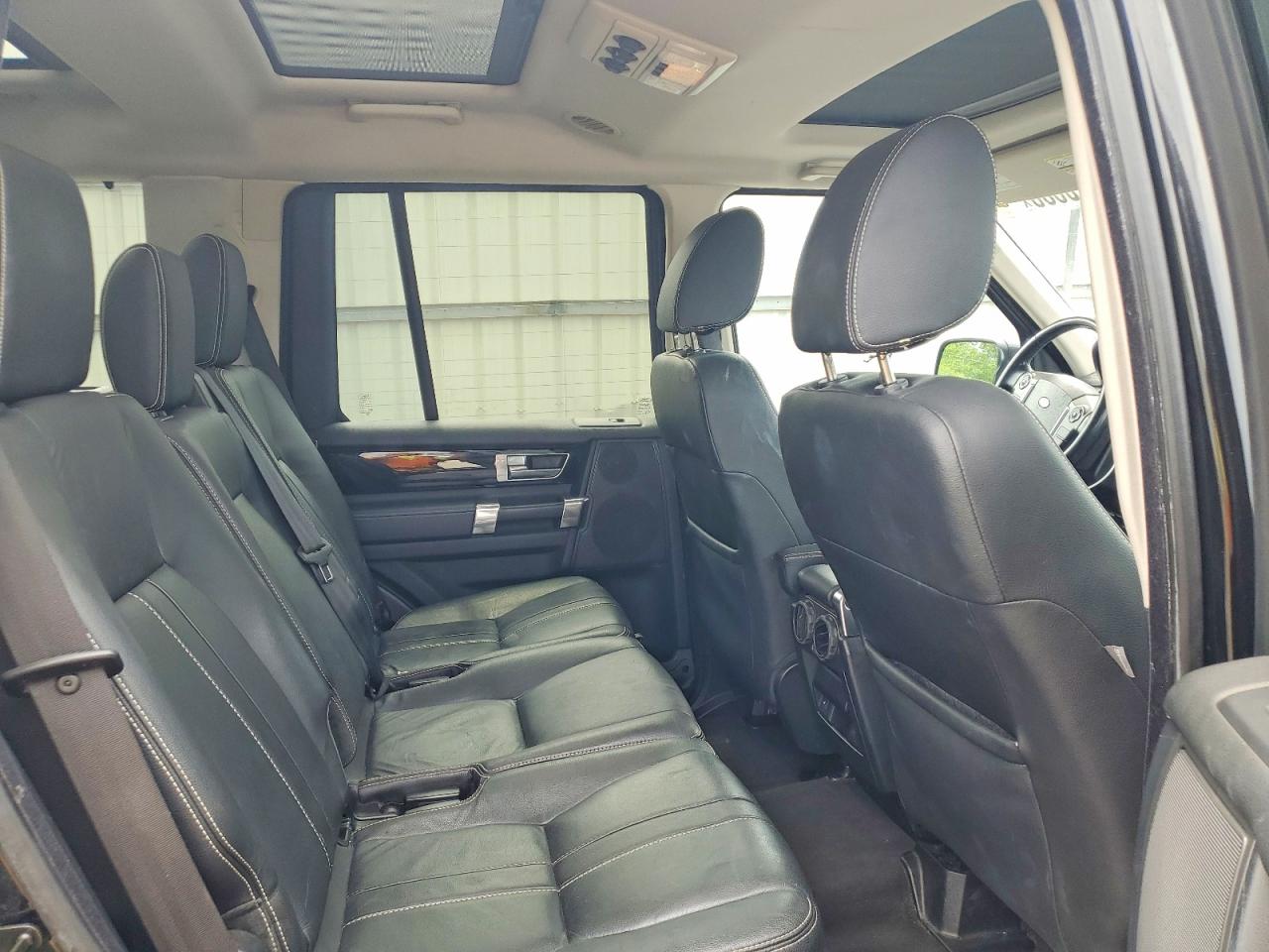 2011 LAND ROVER LR4
