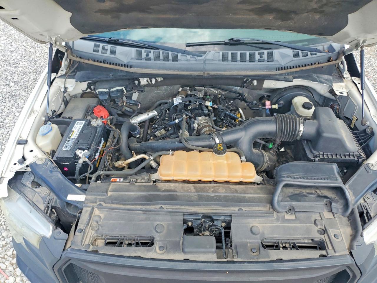 2016 FORD F150