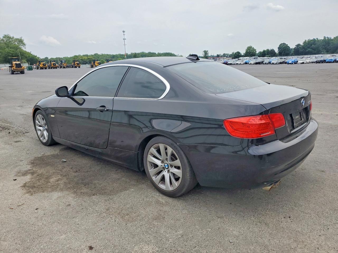 2013 BMW 3 SERIES