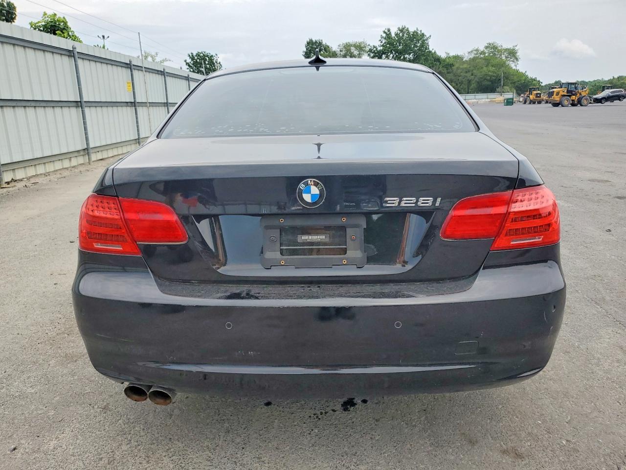 2013 BMW 3 SERIES
