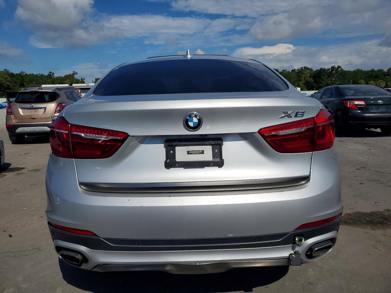 2018 BMW X6