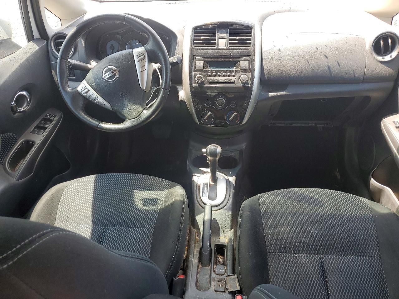 2015 NISSAN VERSA