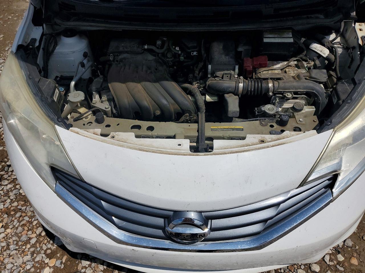 2015 NISSAN VERSA