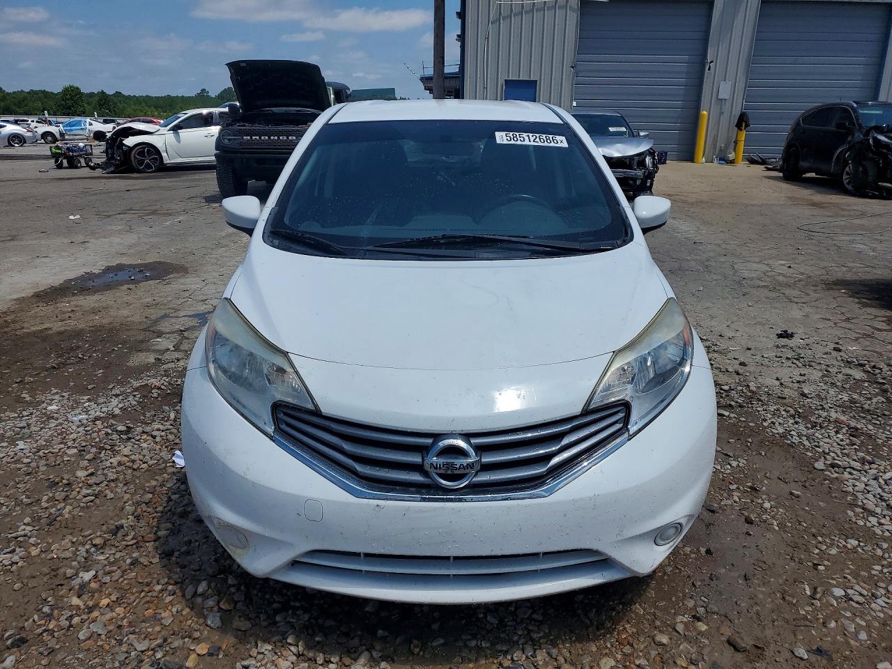 2015 NISSAN VERSA